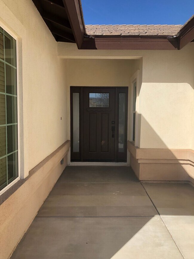 Building Photo - 12484 Mesa Verde Ct