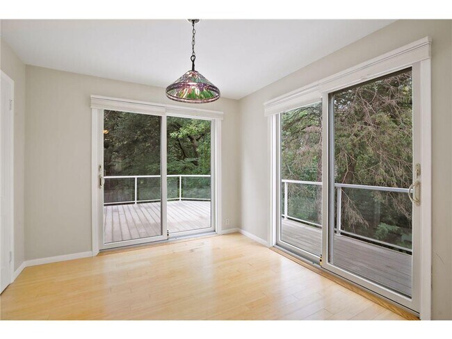 Building Photo - 5232 W 70th St
