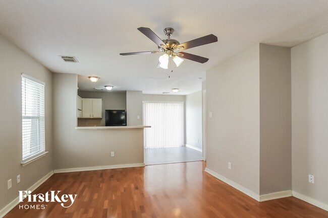 Foto del edificio - 916 Wilaby Ln