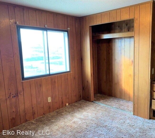 Building Photo - 3 br, 2 bath House - 332 Kimble Drive