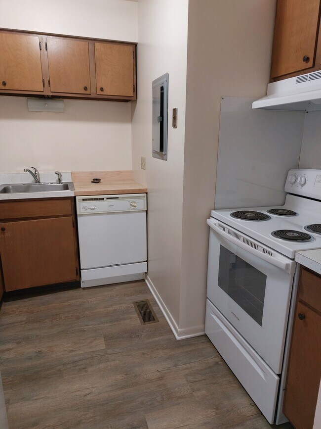 Village West Apartments Apartments in Niles, MI