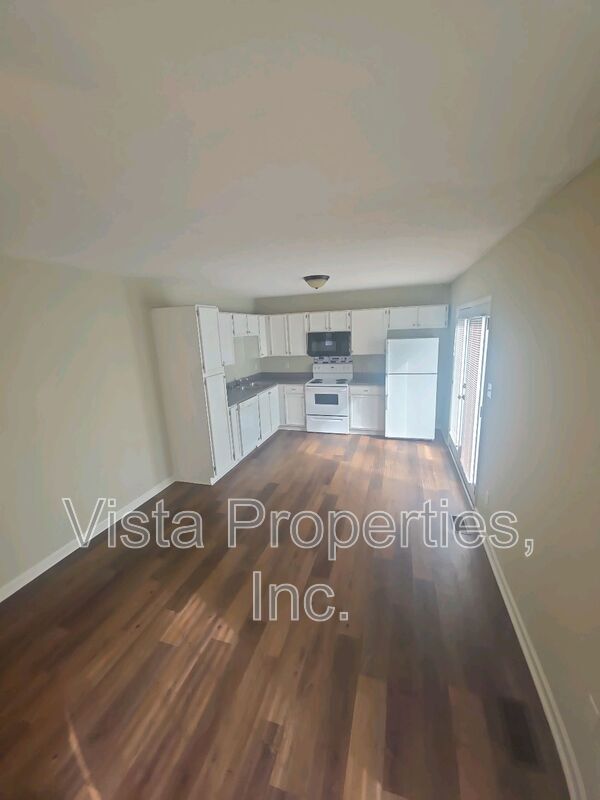 Foto del edificio - 6917 Colrain Cir
