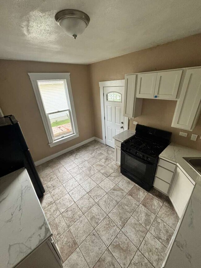 Foto del edificio - 2289 E 93rd St
