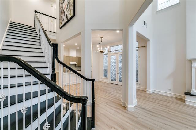 Foto del edificio - 7319 Inwood Rd