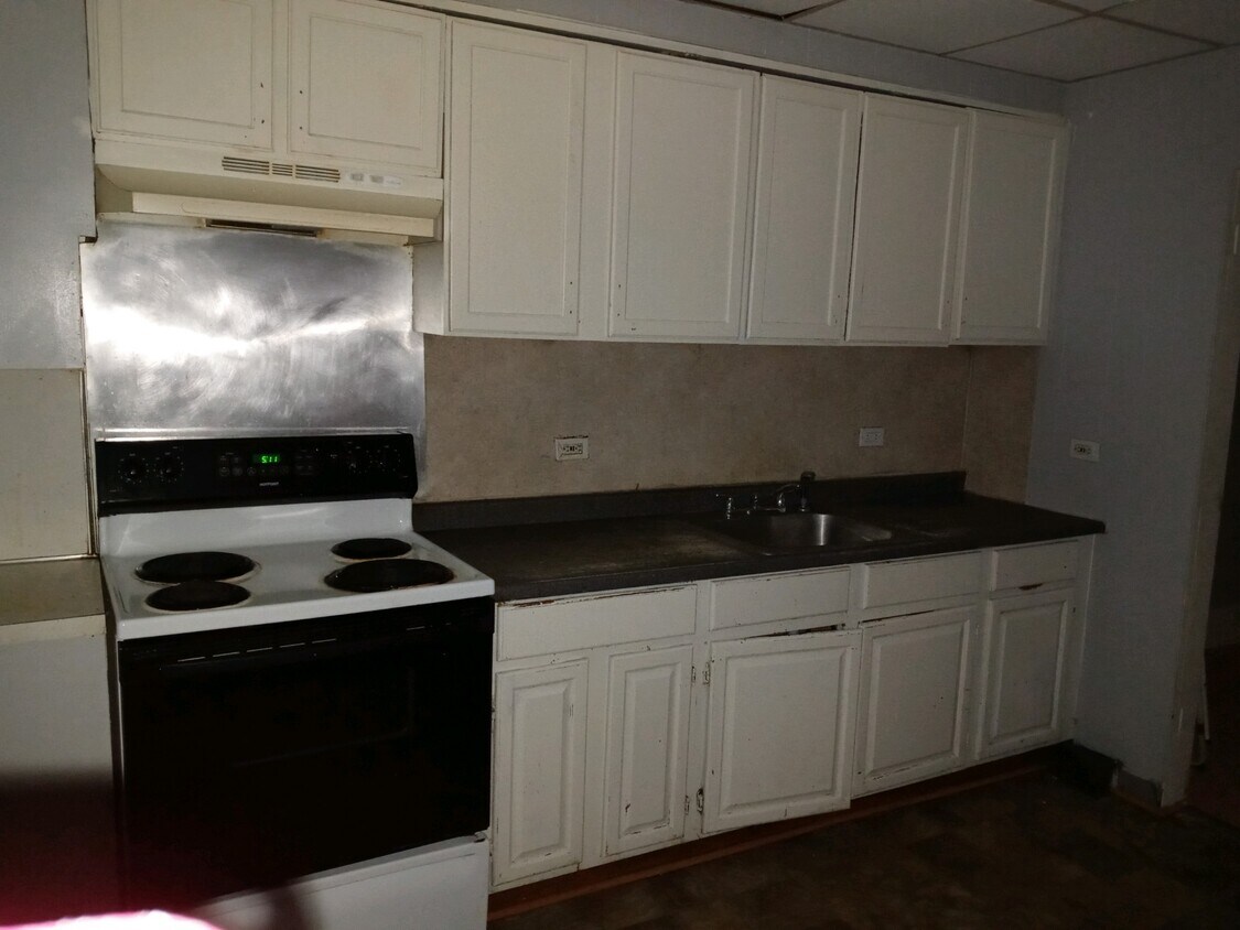 Foto principal - 6104 Kingsessing Ave