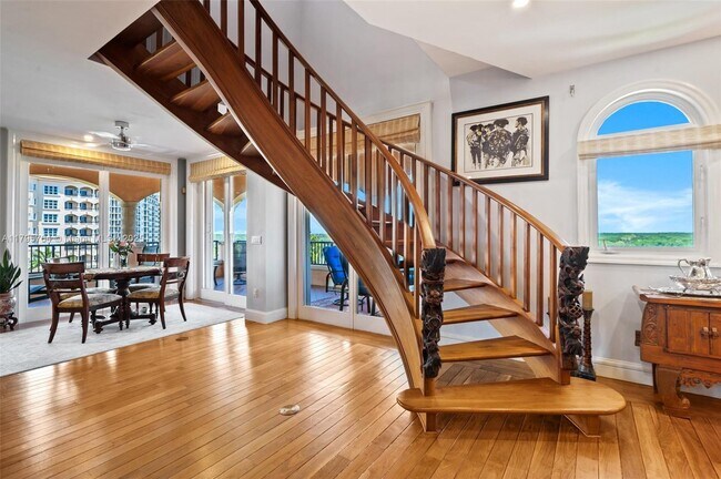 Building Photo - 13643 Deering Bay Dr