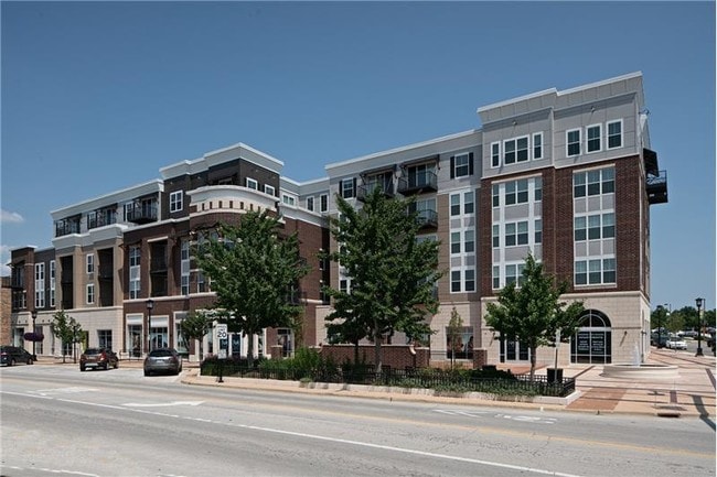 Building Photo - 1010 Burlington Ave