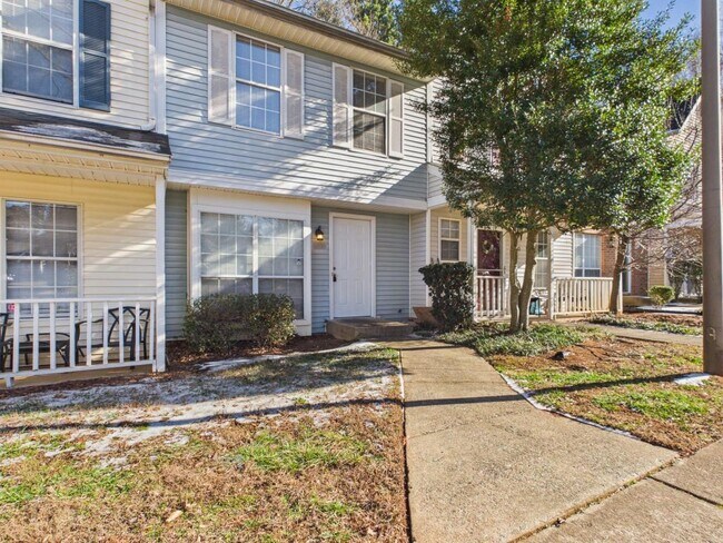 Foto del edificio - 6354 Windsor Gate Ln