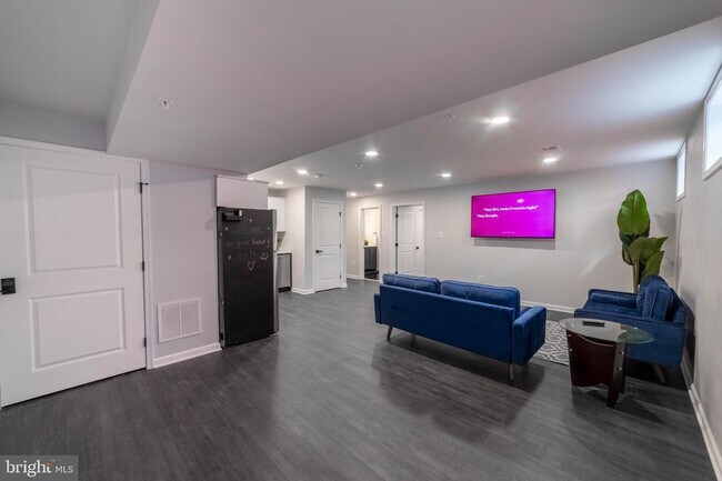 Building Photo - 8138 Ridgely Loop