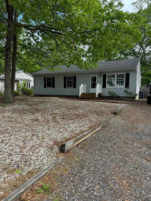 Foto principal - 1217 Galley Ave