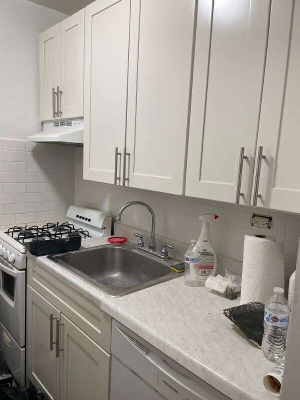 Foto del edificio - 2665 Homecrest Ave