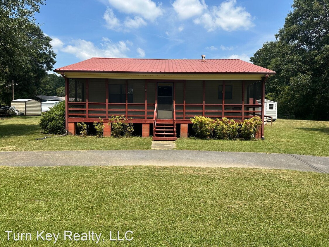 Primary Photo - 2 br, 1 bath House - 4437 Lois Avenue