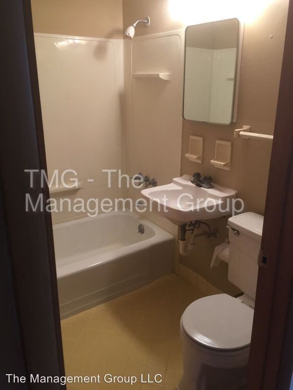Foto del edificio - Two Bedroom Apartment Available for June 1st