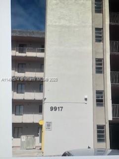 Foto del edificio - 9917 W Okeechobee Rd