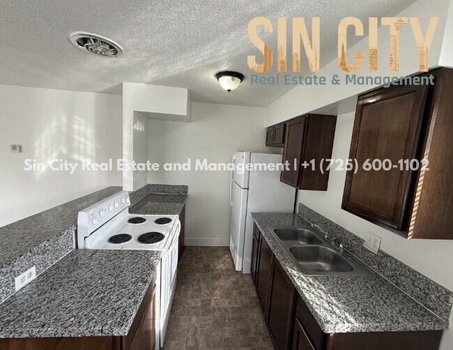 Building Photo - Discover Urban Comfort: Spacious 1-Bedroom Oasis at Lyn Capri