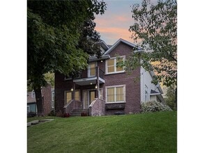 Building Photo - 4407 Curve Ave