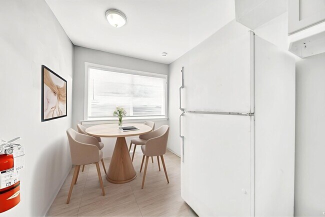 Foto del edificio - 16048 Halsted St