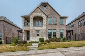 Building Photo - 284 Palisades Blvd