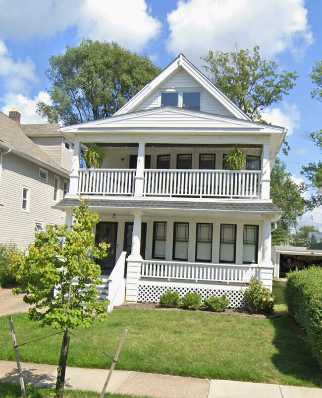 Foto del edificio - 1263 Jackson Ave
