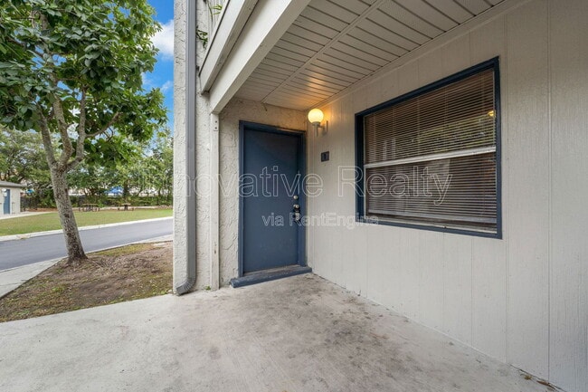 Building Photo - 5119 Curry Ford Rd