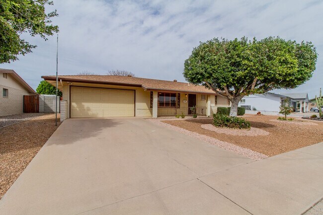 Foto del edificio - 6240 E Billings St