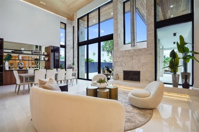 Foto del edificio - 3343 NE 166th St