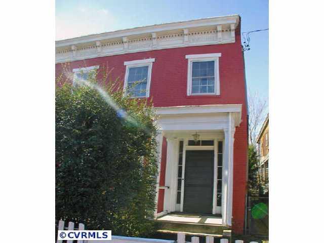 Richmond, 
                        , –