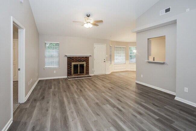 Foto del edificio - 3766 Lake Spring Ave NW