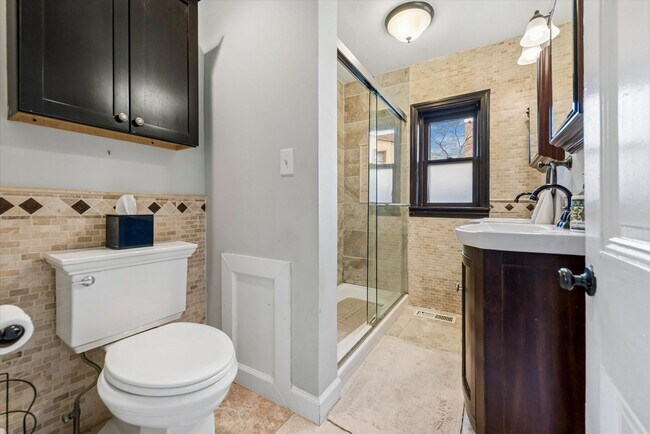 Foto del edificio - 201 W Barnard St