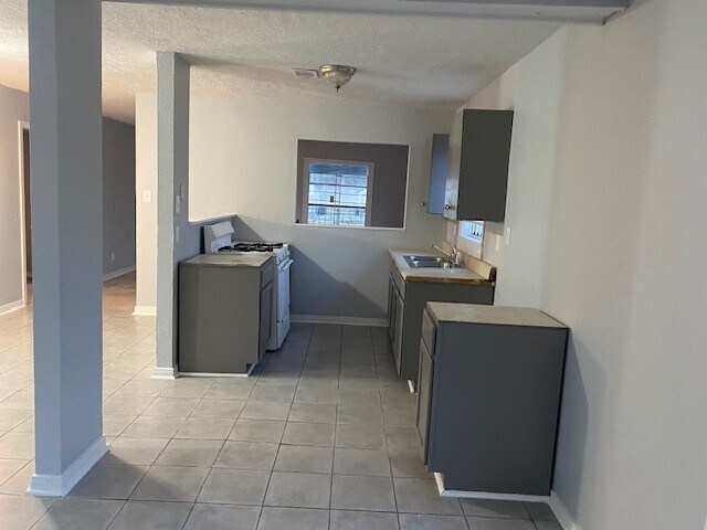 Foto del edificio - 7202 Shotwell St