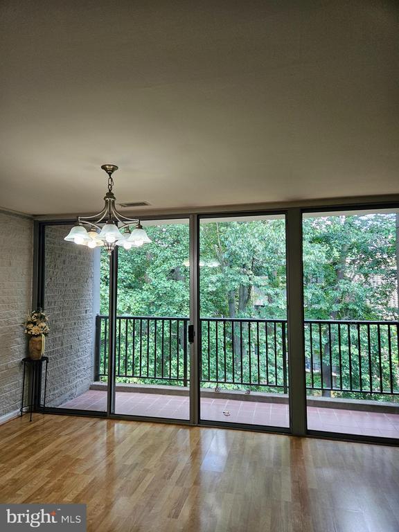 Building Photo - 4415 Briarwood Ct N