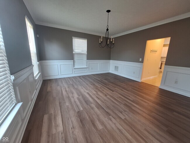Foto del edificio - 3247 Springs Way Ct