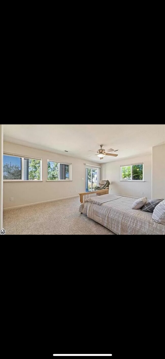 Building Photo - 2307 Ranchito Dr