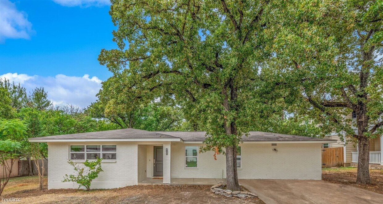 Primary Photo - 5 br, 4 bath House - 4100 Oaklawn St