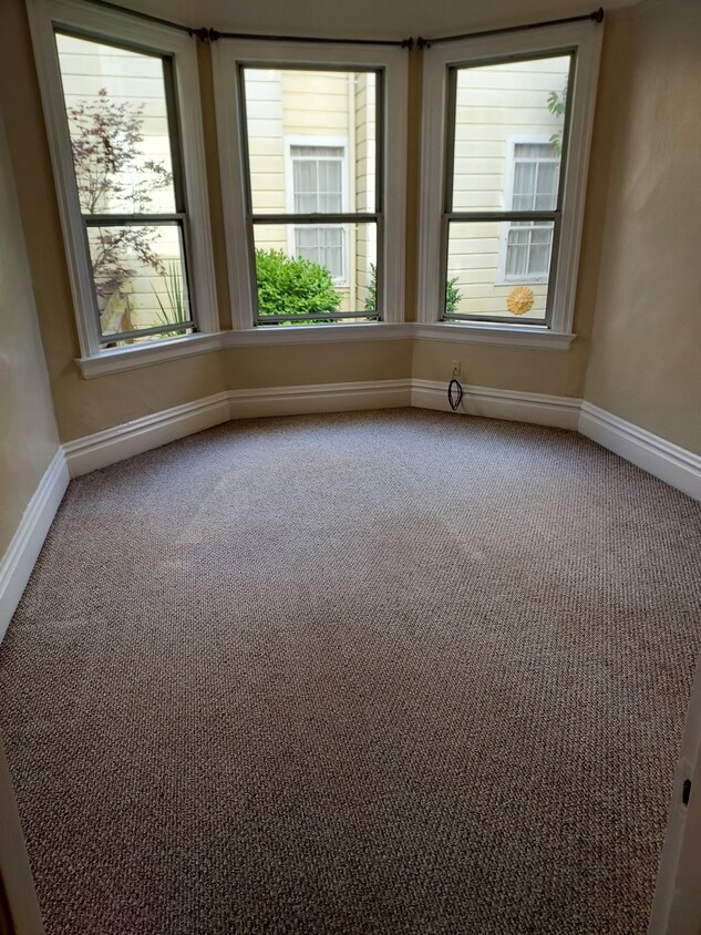 Main Room - 445 Cole St