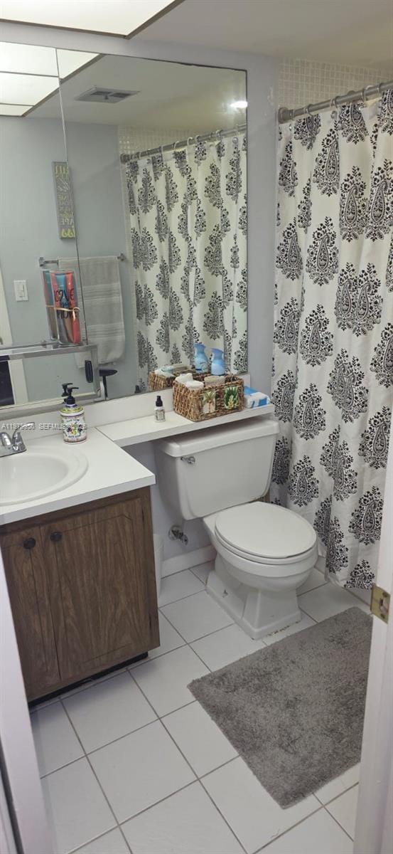 Foto del edificio - 8100 Sunrise Lakes Blvd