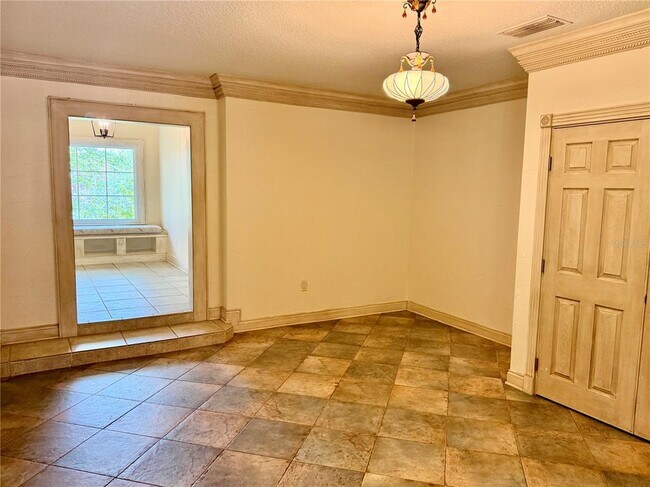 Building Photo - 430 Gehr Ln