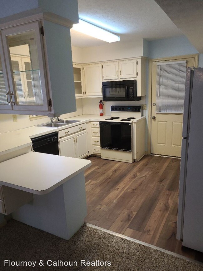 Building Photo - 2 br, 1 bath House - 6231 Olde Towne Drive...