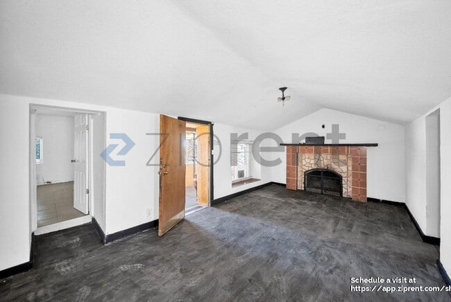 Foto del edificio - 82481 Valencia Ave