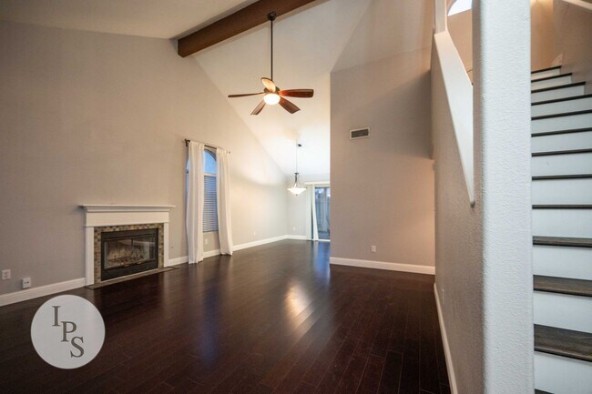 Foto del edificio - North East Fresno Home, 3BR/2BA, in Clovis...
