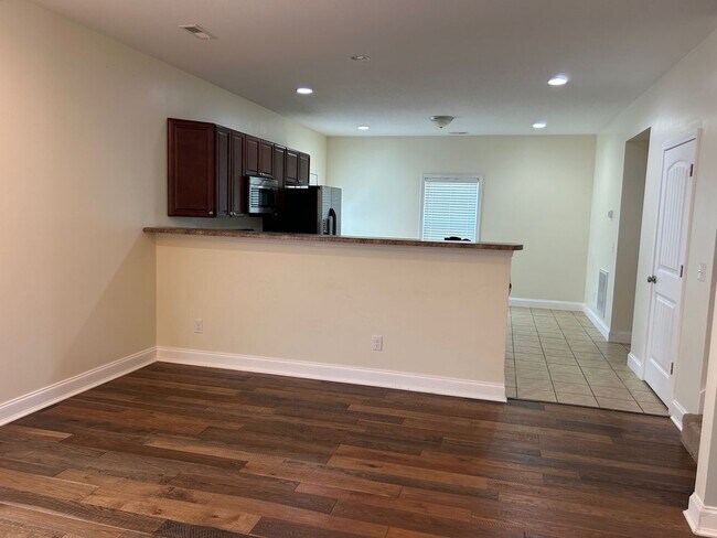 Foto del edificio - 3 Bedroom/2.5 Bath Home Kingsport, TN