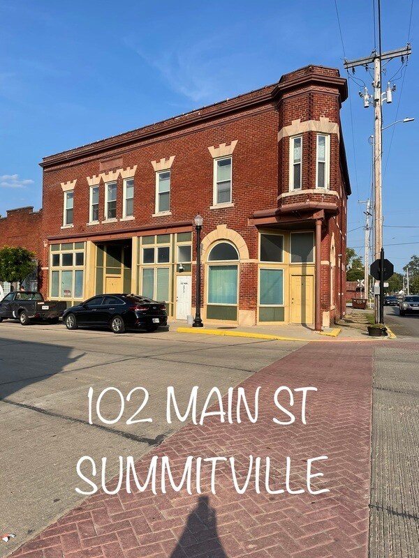 Foto del edificio - 102 N Main St