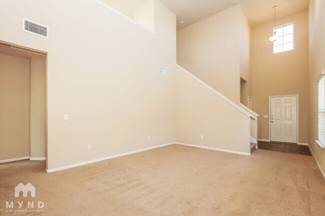 Building Photo - 12213 Waterford Run Way