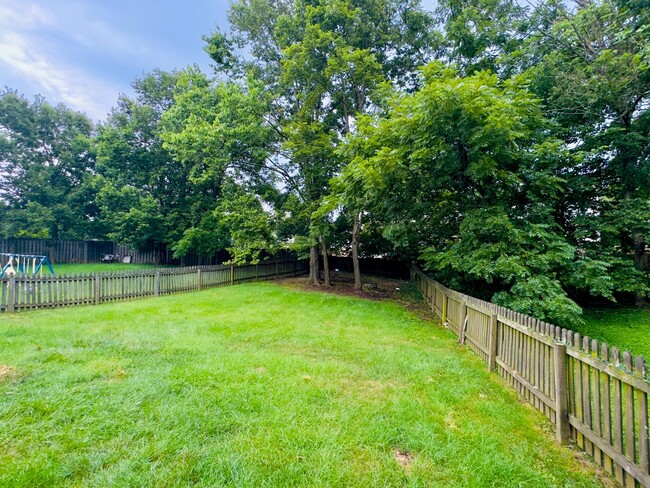 Building Photo - 3277 Scottish Trace