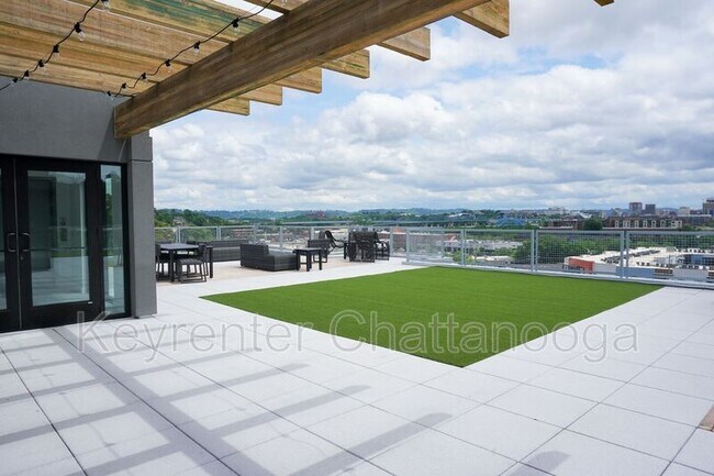 Foto del edificio - 411 Fairpoint St