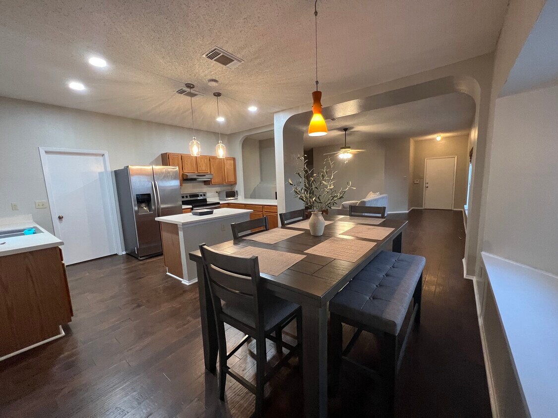 21607 Longwood, San Antonio, TX 78259 House for Rent in San Antonio