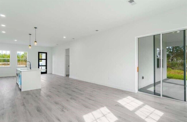 Foto del edificio - 2410 SW 147th Lane Rd