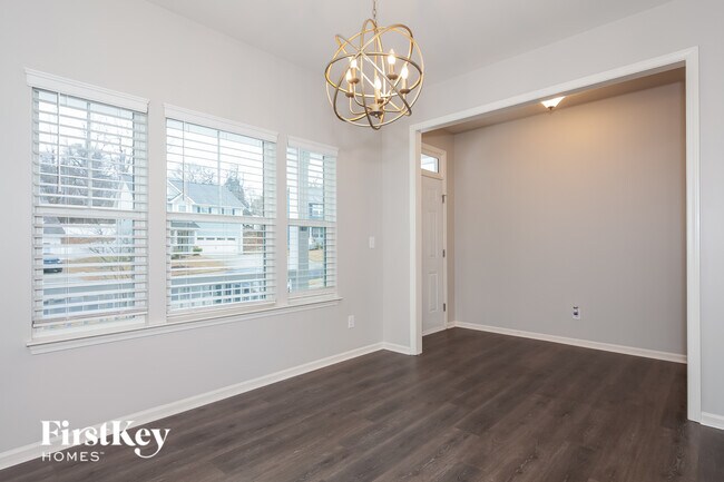 Foto del edificio - 5013 Thomasville Dr