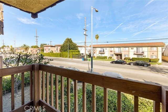 Building Photo - 13838 Vanowen St