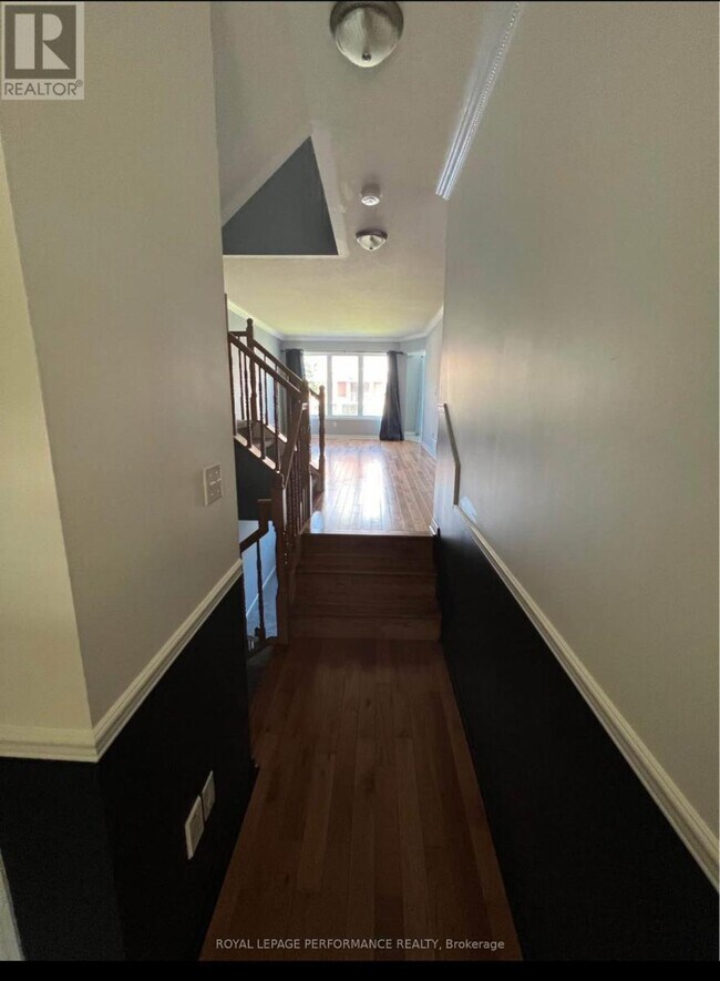 Building Photo - 521 Louis Toscano Dr